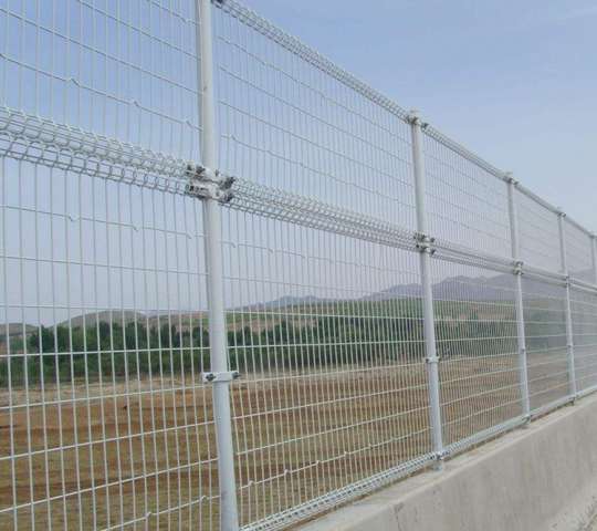 卷圈護(hù)欄網(wǎng)--03